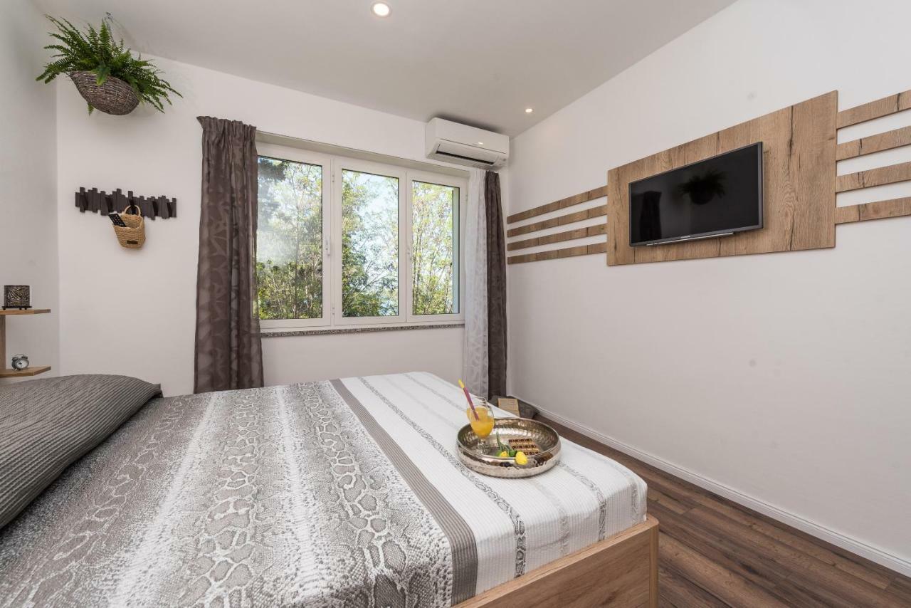 Portos Apartment Zadar Bagian luar foto